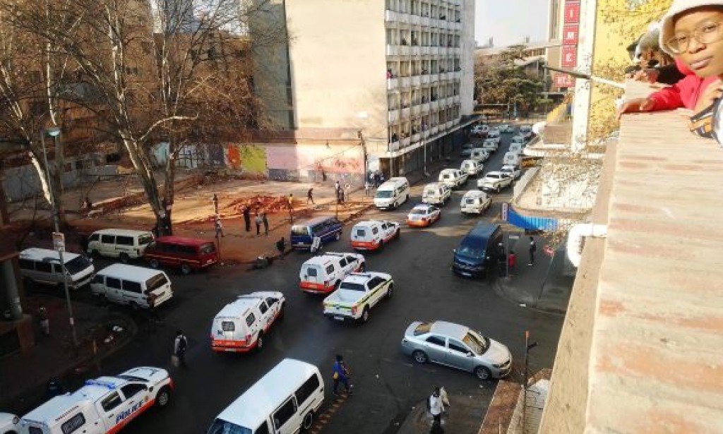 South Africa Sinking in Political and Economic Dilemma.