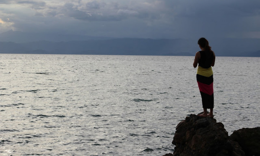 How to SURVIVE a LONG DISTANCE RELATIONSHIP